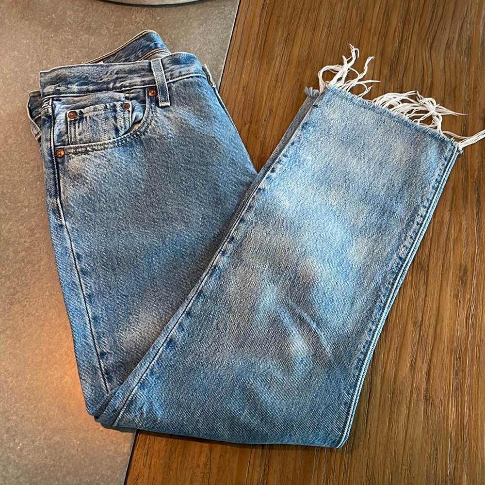 Straight leg Levi 501s